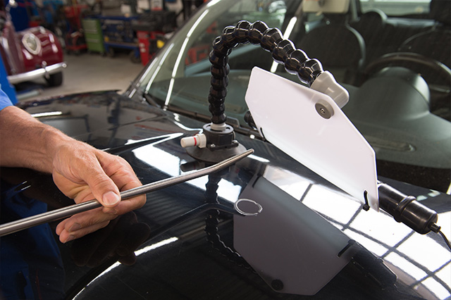 Ausbeulen ohne Lackieren